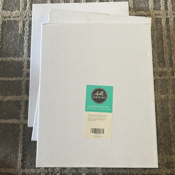 Chalk Couture White Metal Reclaimed Tray - Picture 2 of 3